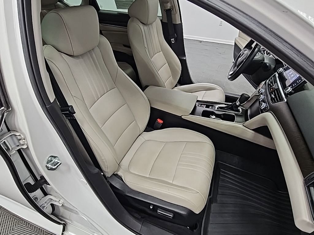 Used 2021 Honda Accord EX-L image 37