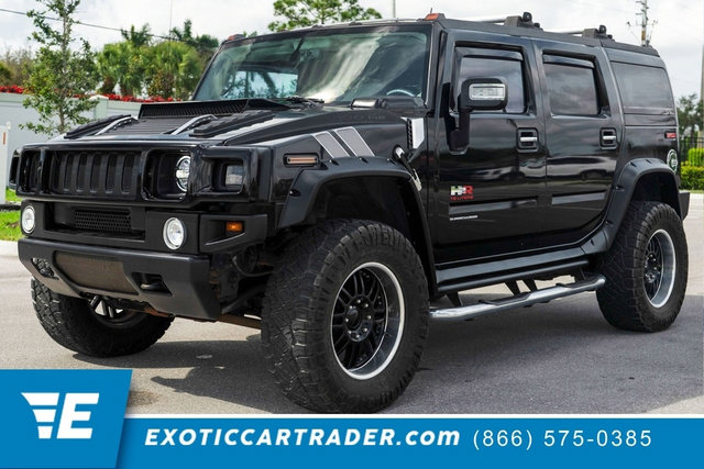 Used 2004 HUMMER H2 w/ Preferred Equipment Group image 1