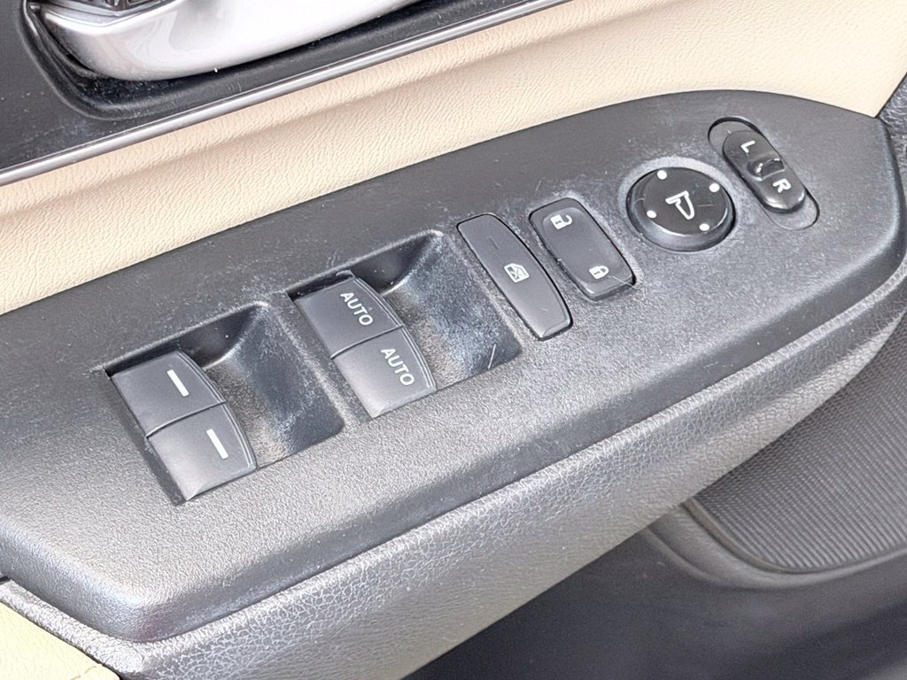 Used 2021 Honda CR-V EX-L image 11