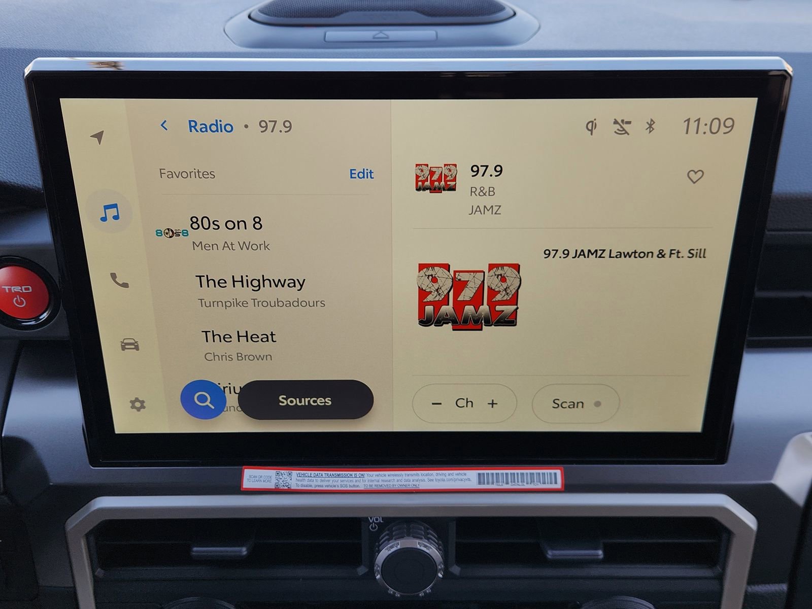New 2026 Toyota Tacoma TRD Off-Road w/ TRD Off Road Premium Package image 17