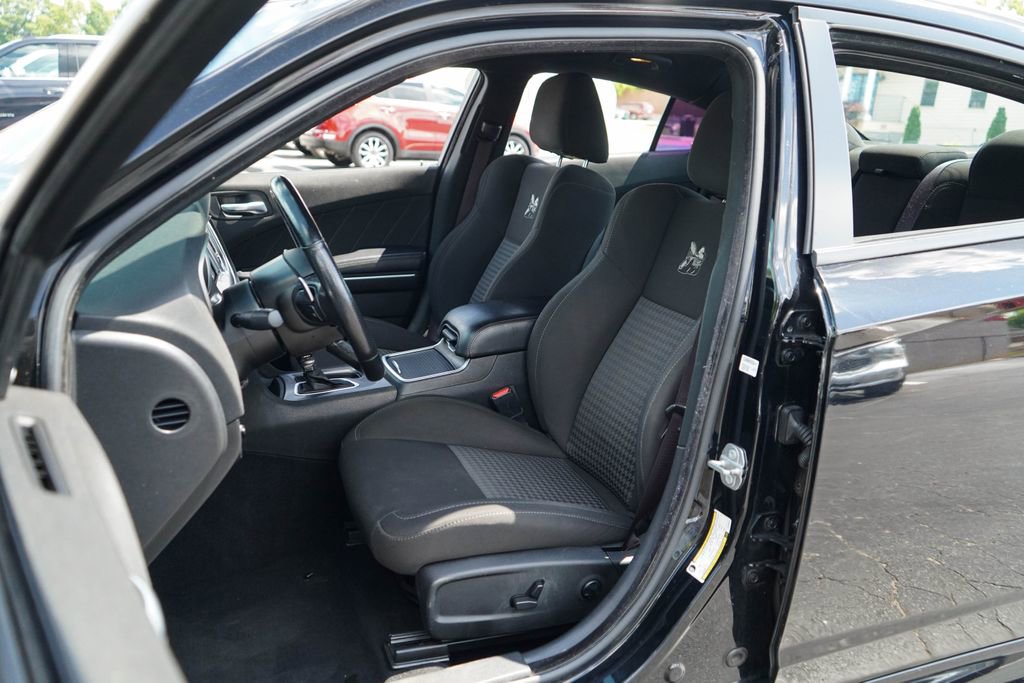 Used 2021 Dodge Charger Scat Pack RWD image 6