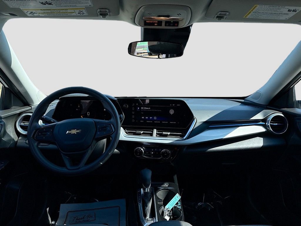 Used 2024 Chevrolet Trax LT image 22