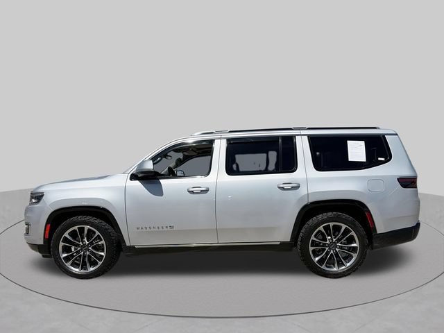 Used 2022 Jeep Wagoneer Series III w/ Premium Group I AWD/4WD image 6