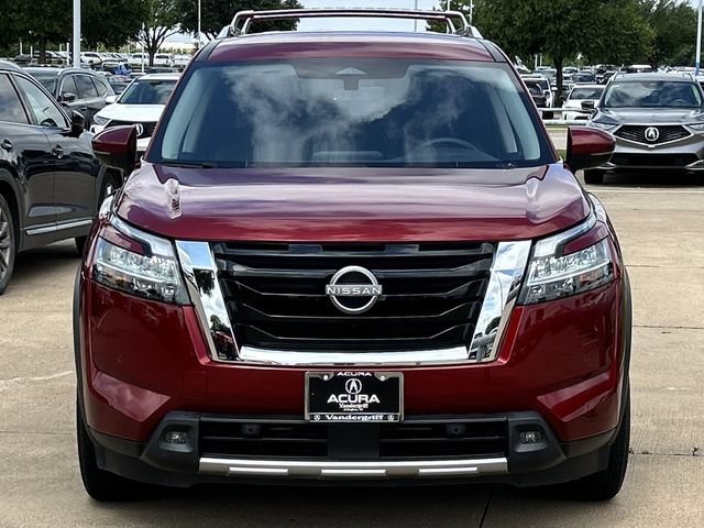 Used 2024 Nissan Pathfinder SL AWD/4WD image 7