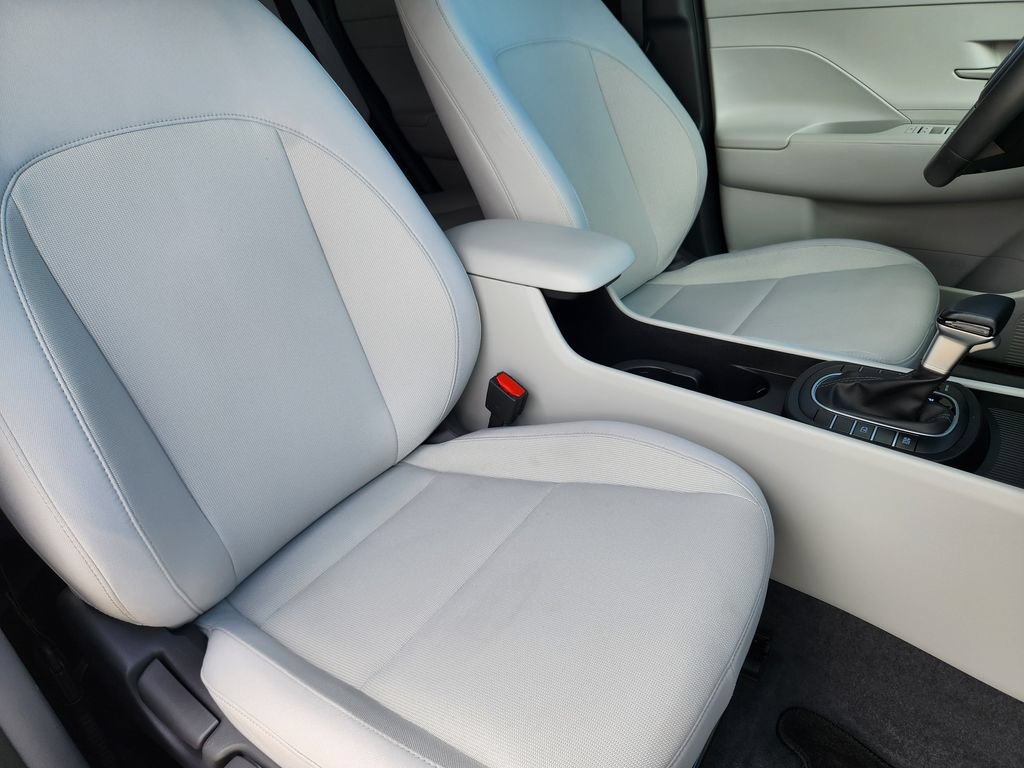 Used 2024 Hyundai Kona SEL AWD/4WD image 23