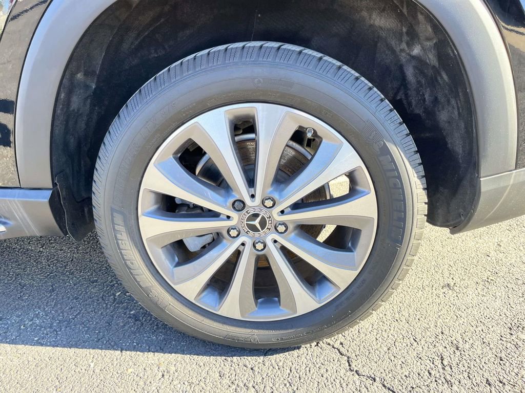 Used 2022 Mercedes-Benz GLE 350 w/ 3rd Row Seat Package image 11