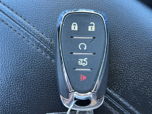 Used 2025 Chevrolet Malibu LT FWD image 26