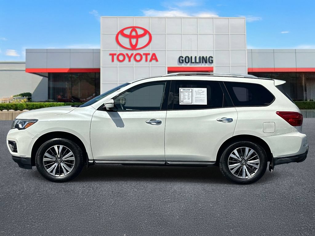 Used 2017 Nissan Pathfinder SL w/ SL Premium Package AWD/4WD image 2