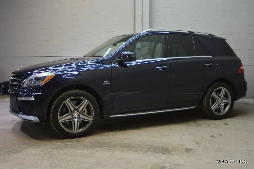 Used 2012 Mercedes-Benz ML 63 AMG 4MATIC image 28