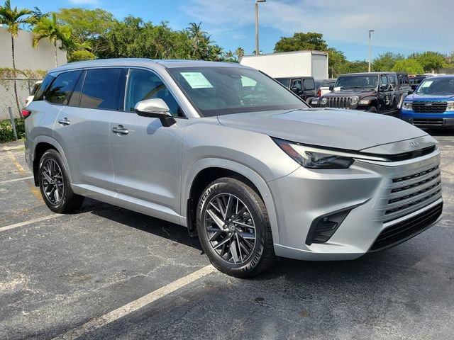 Used 2024 Lexus TX 350 FWD w/ Captains Chair Package image 2