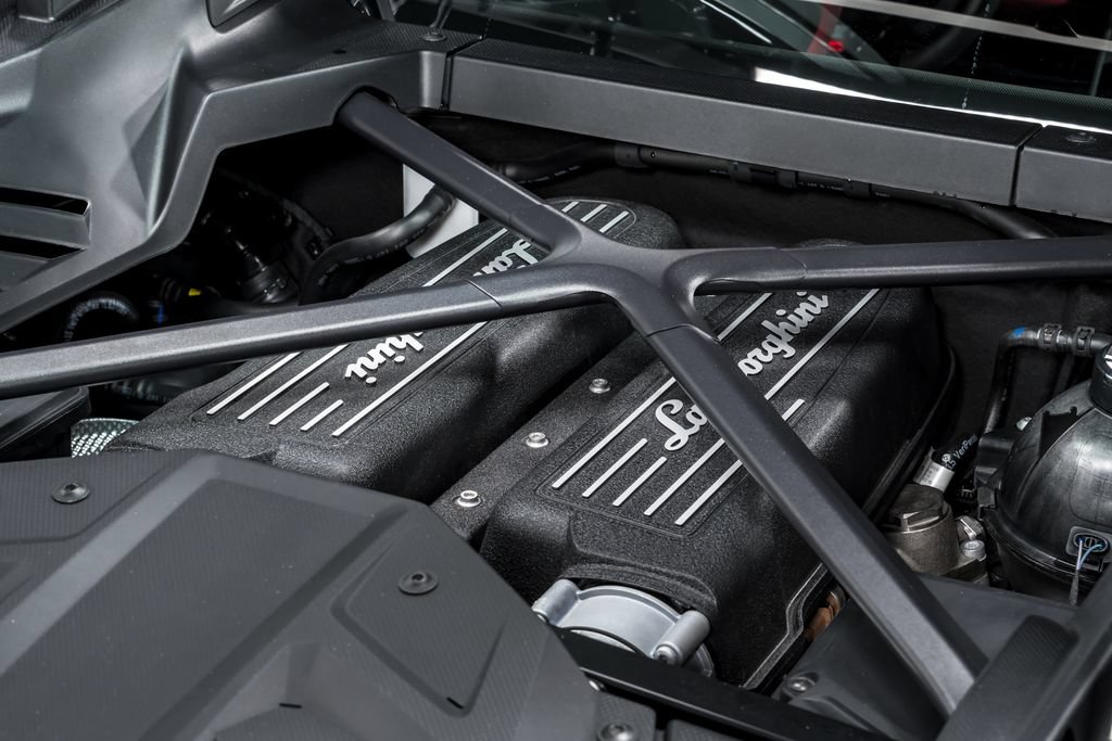 Used 2021 Lamborghini Huracan EVO RWD image 55