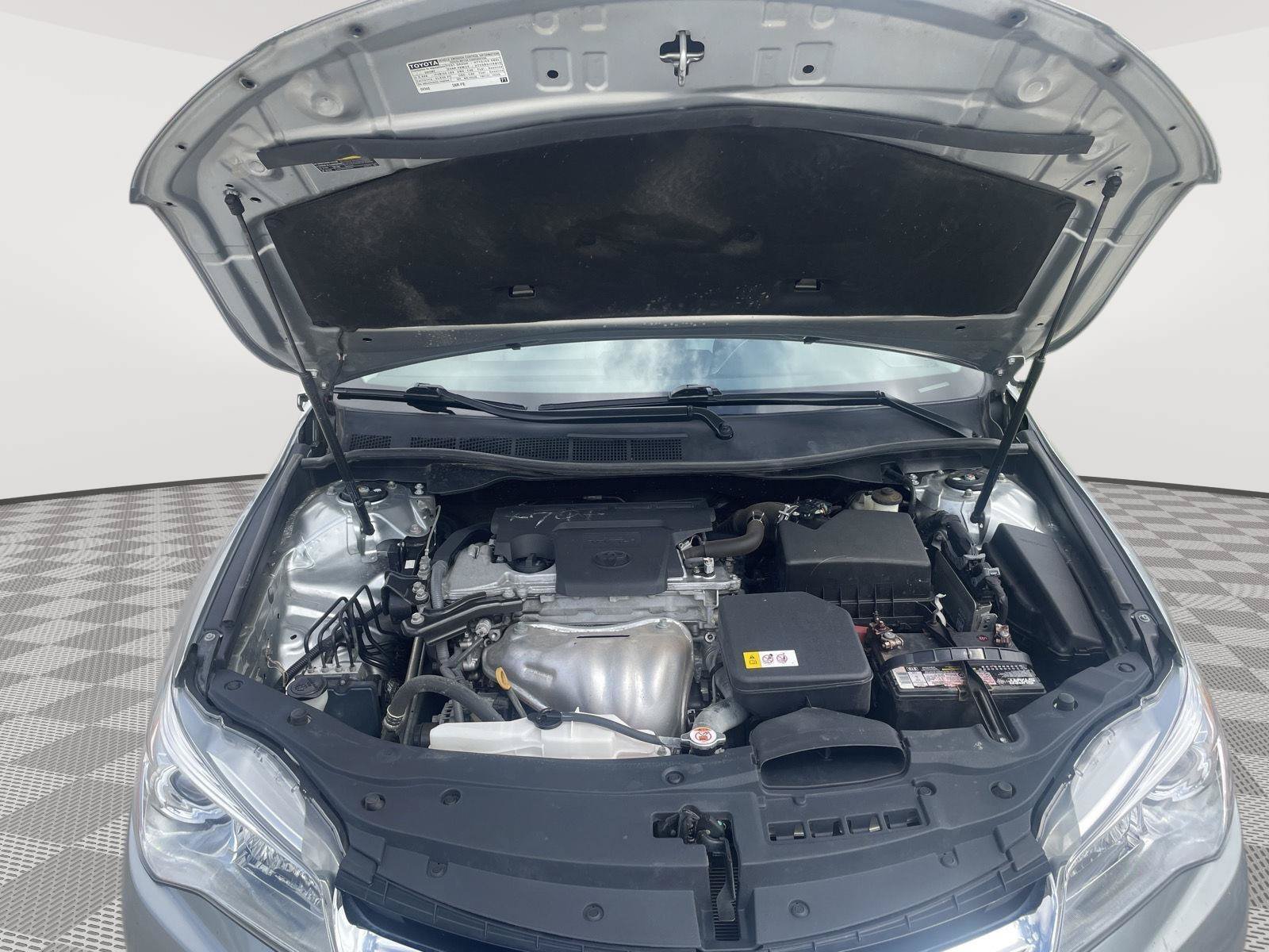 Used 2017 Toyota Camry XLE FWD image 27