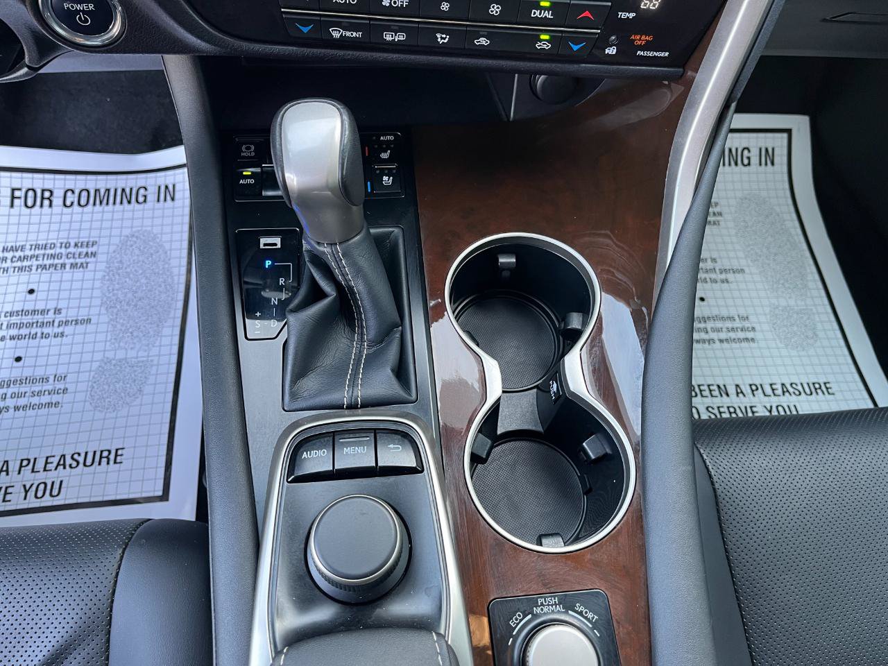 Used 2018 Lexus RX 450h AWD w/ Premium Package image 31