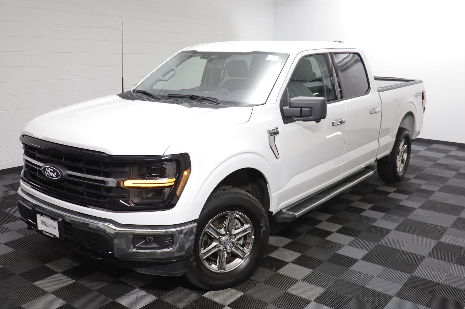 Used 2024 Ford F150 XLT w/ Tow/Haul Package image 2