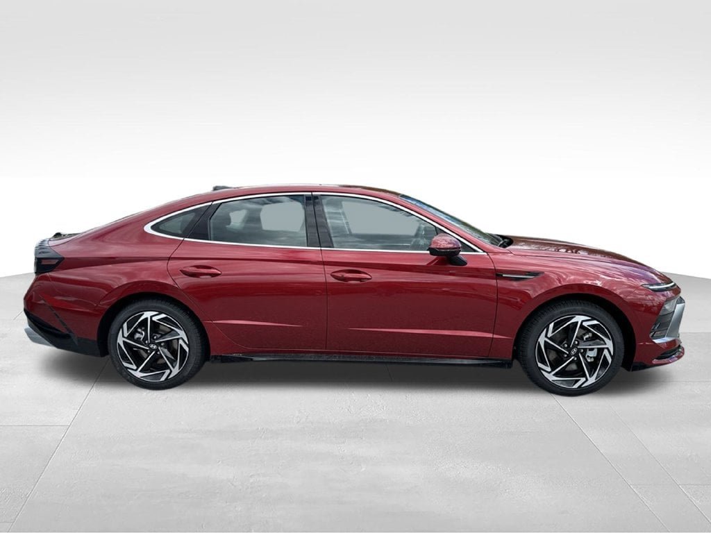 New 2026 Hyundai Sonata SEL FWD image 8