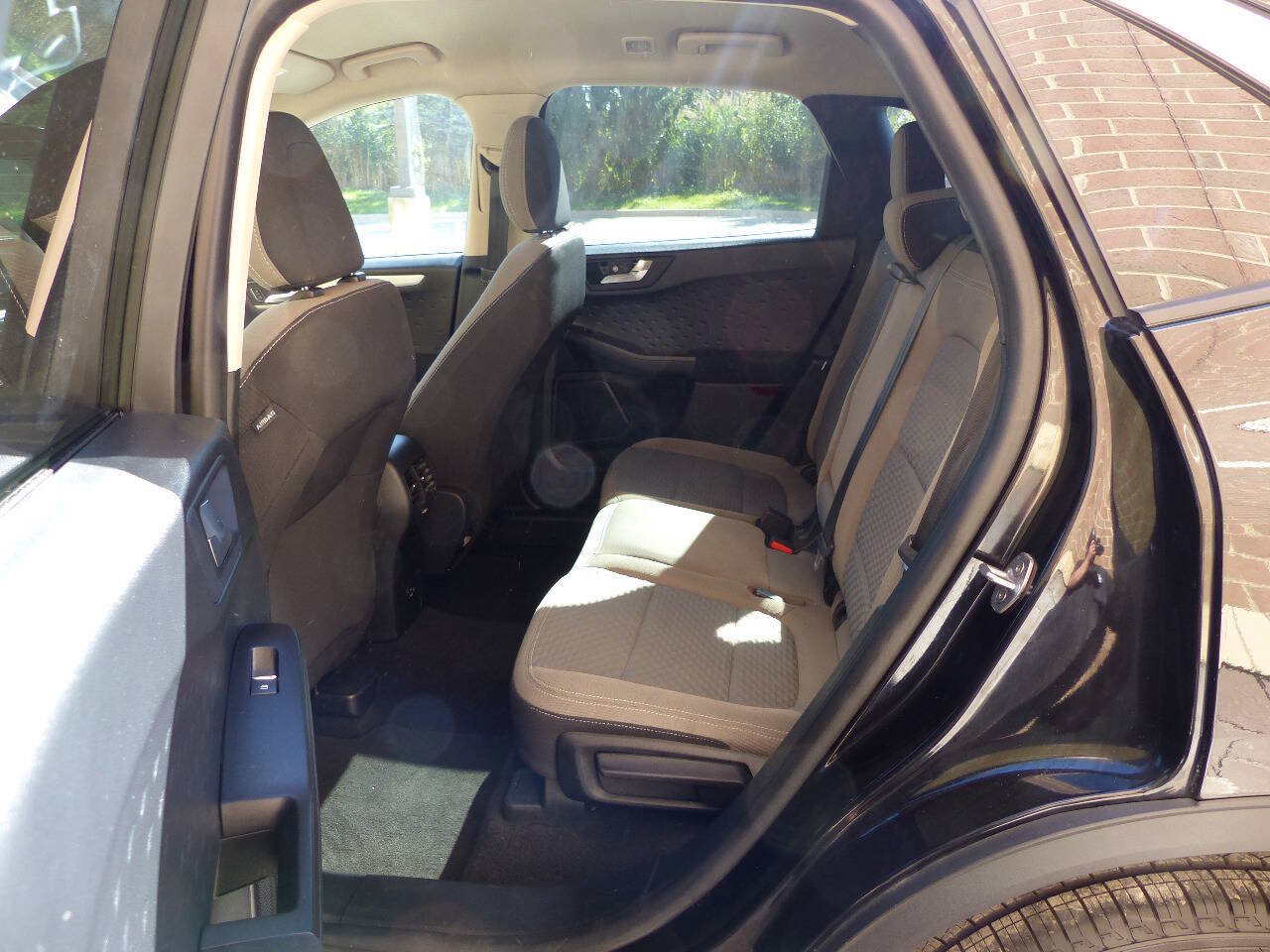 Used 2020 Ford Escape SE AWD/4WD image 28
