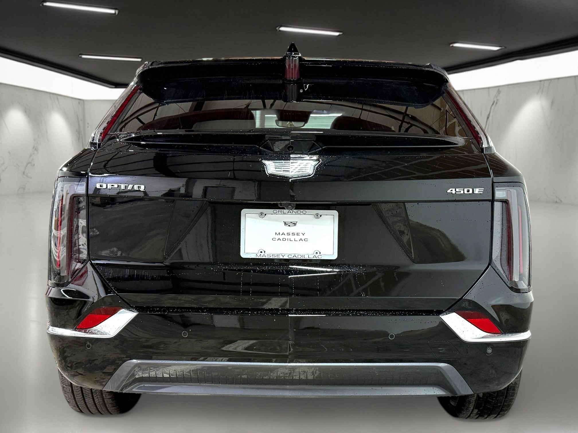 New 2026 Cadillac Optiq Luxury 2 image 8