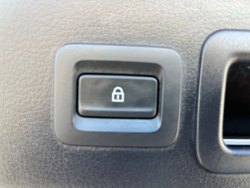 Used 2024 MAZDA CX-30 AWD 2.5 S w/ Select Sport Pkg image 16