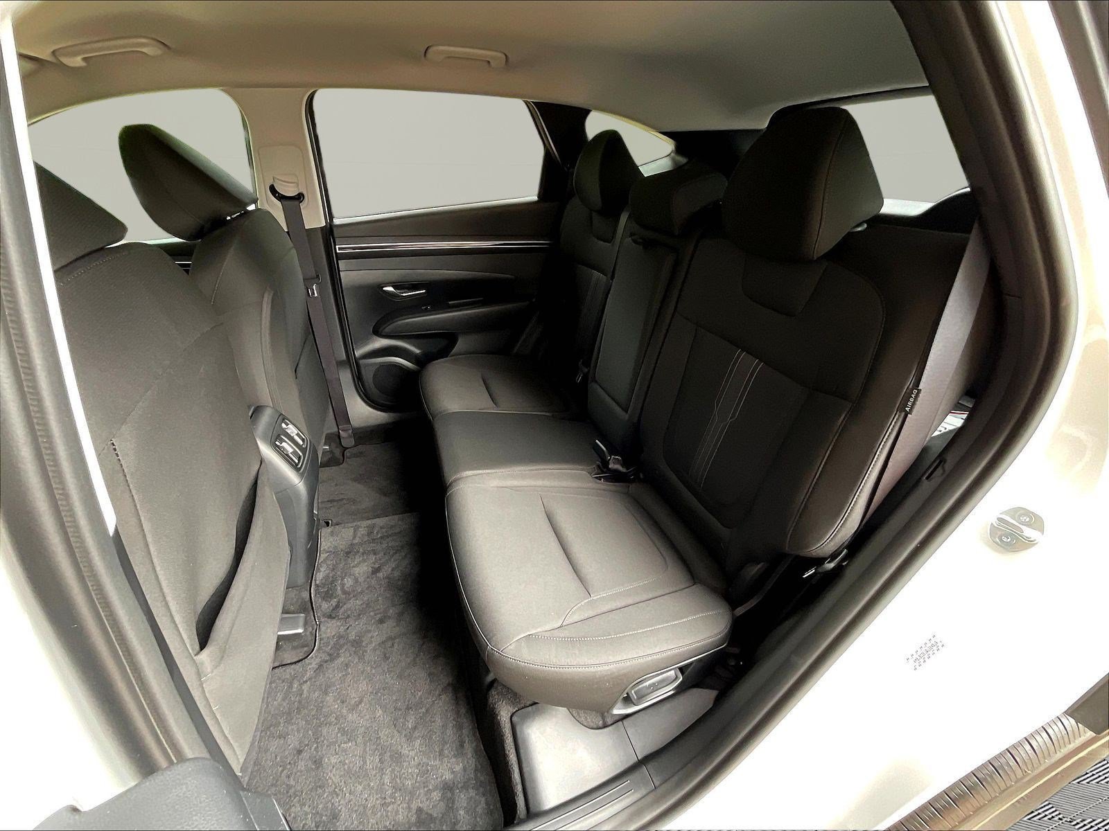 Used 2024 Hyundai Tucson SEL AWD/4WD image 21