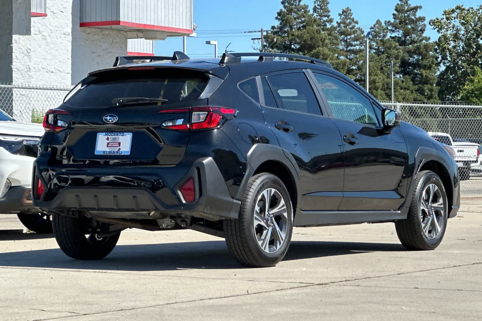Certified 2026 Subaru Crosstrek 2.0i Premium AWD/4WD image 3