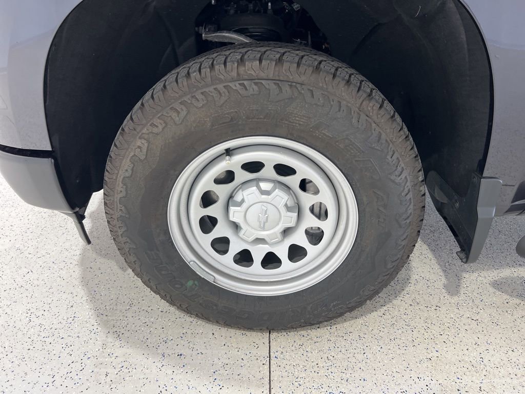 Used 2024 Chevrolet Silverado 1500 W/T w/ WT Value Package image 26