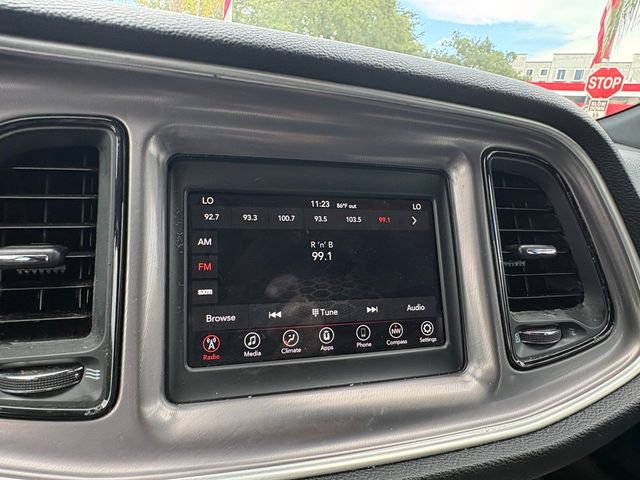 Used 2022 Dodge Challenger SXT RWD image 20