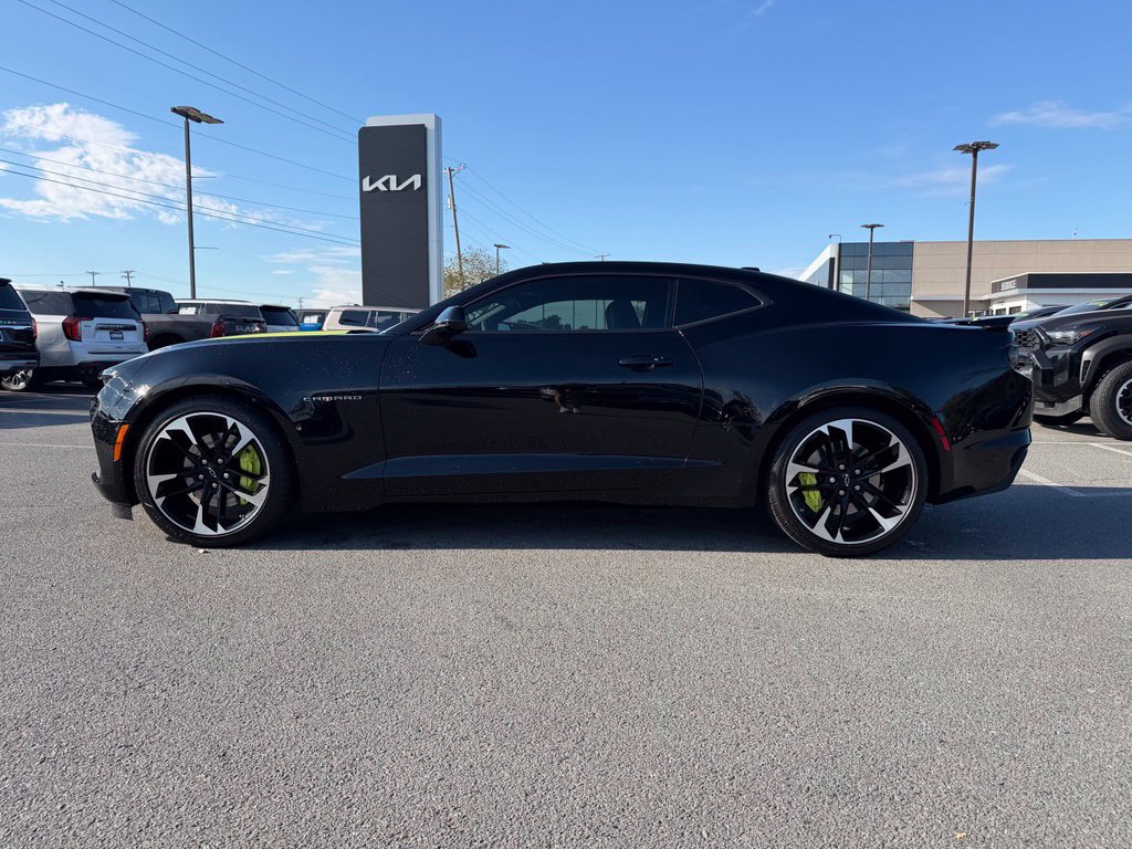 Used 2023 Chevrolet Camaro SS RWD image 4
