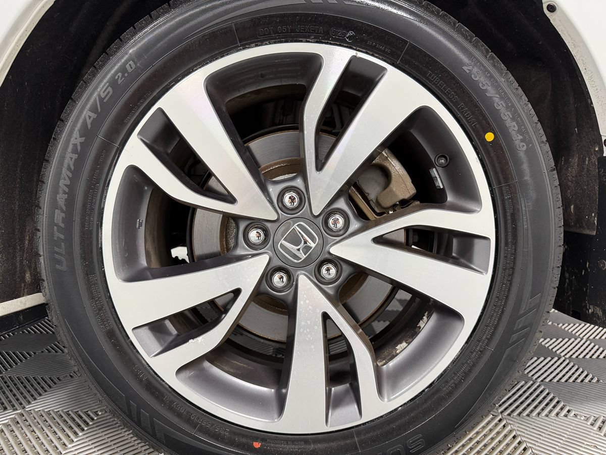 Used 2022 Honda Odyssey Touring image 35