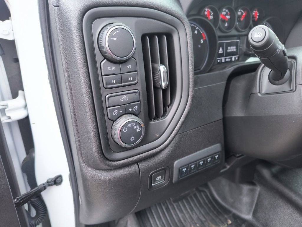 Used 2024 Chevrolet Silverado 3500 W/T w/ Snow Plow Prep Package image 21