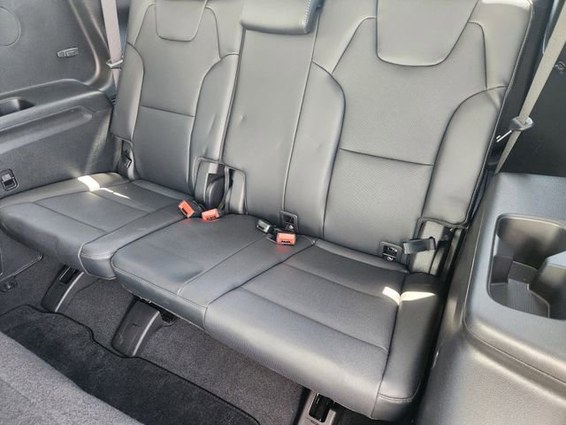 Used 2025 Kia Telluride LX image 21