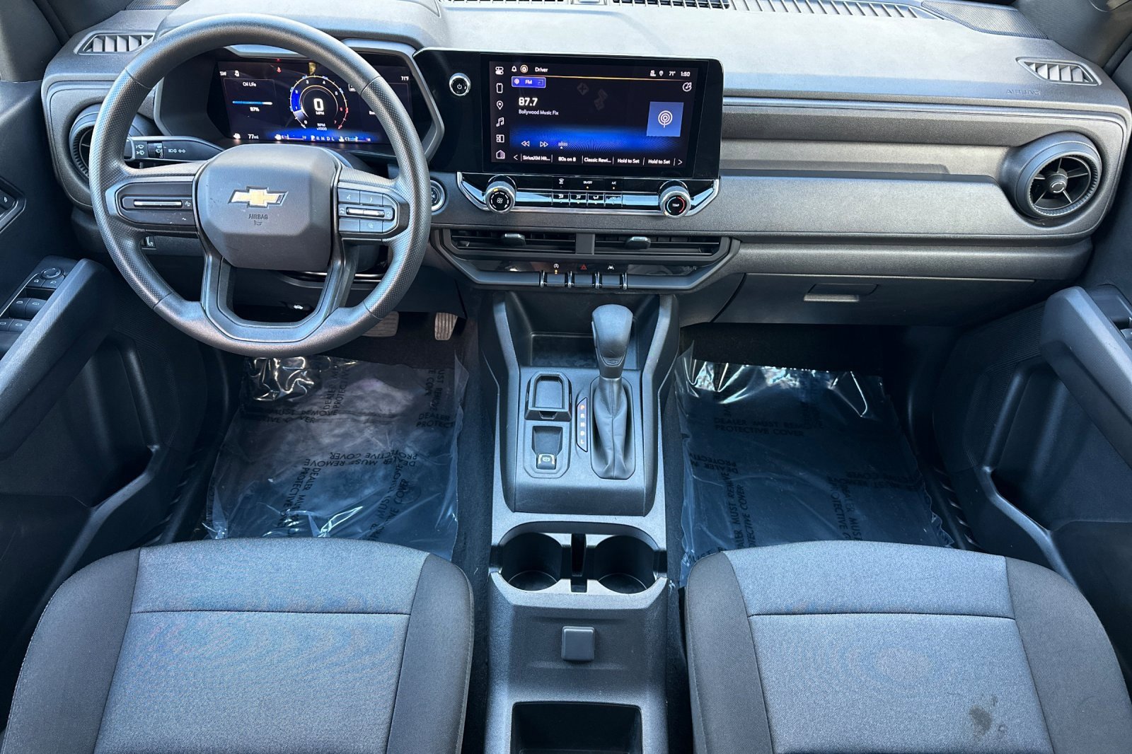 Used 2024 Chevrolet Colorado W/T image 14