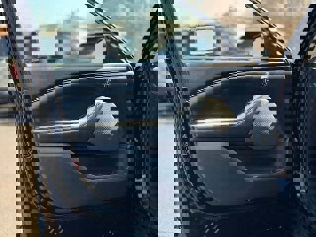 Used 2021 Ford Mustang Mach-E Select w/ Comfort/Technology Package AWD/4WD image 9