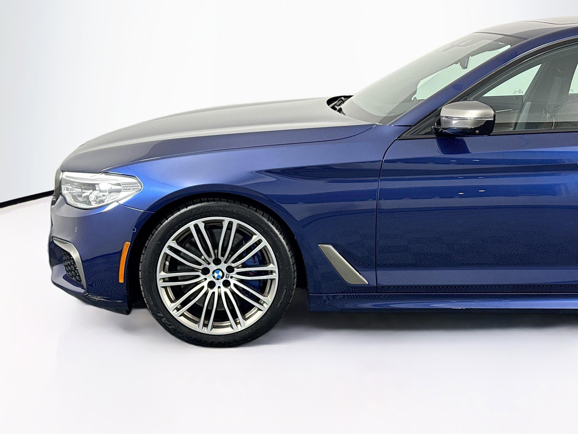 Used 2020 BMW M550i xDrive w/ Executive Package AWD/4WD image 38