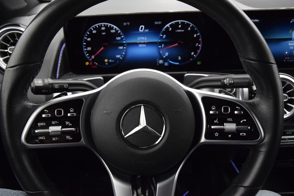 Certified 2022 Mercedes-Benz GLB 250 image 22