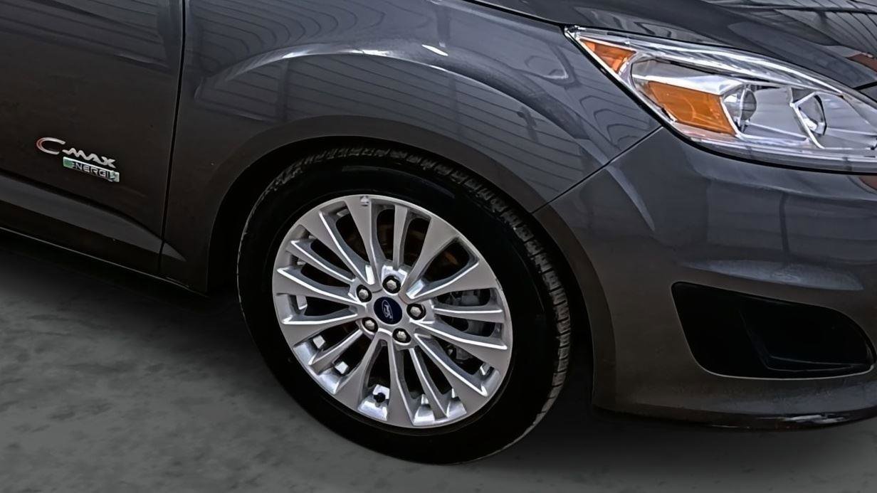 Used 2017 Ford C-MAX Energi SE w/ Equipment Group 401A image 14