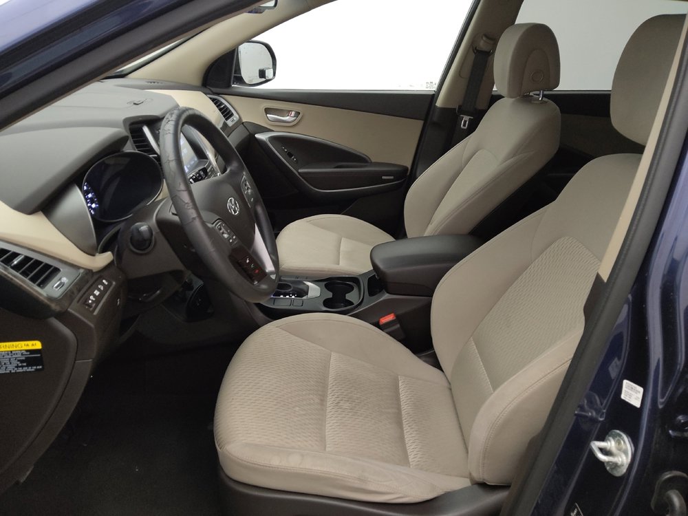 Used 2017 Hyundai Santa Fe SE image 17