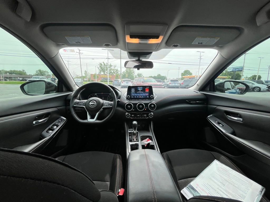 Used 2024 Nissan Sentra SR FWD image 4
