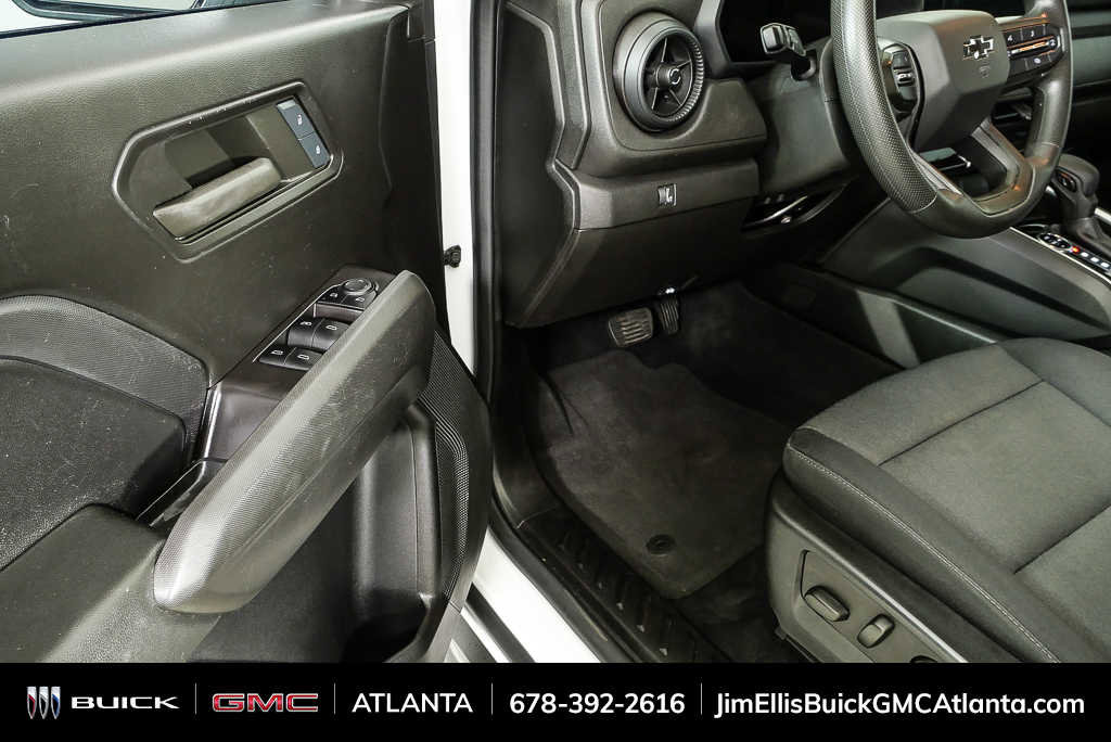Used 2024 Chevrolet Colorado Trail Boss w/ Technology Package image 7