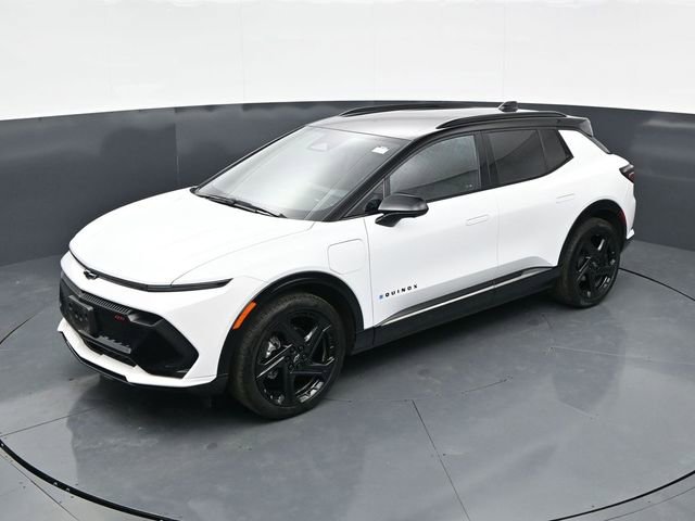 Used 2024 Chevrolet Equinox EV RS FWD image 29