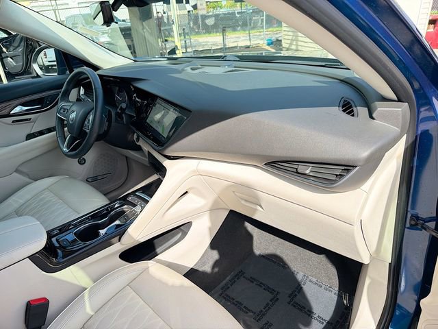 Used 2023 Buick Envision Avenir FWD image 33