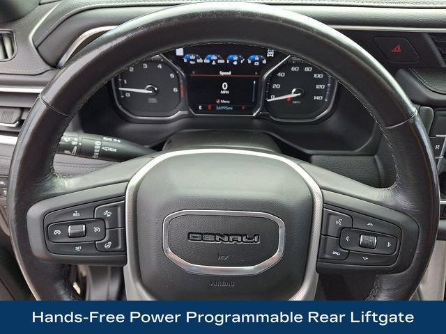 Used 2021 GMC Yukon XL Denali AWD/4WD image 4