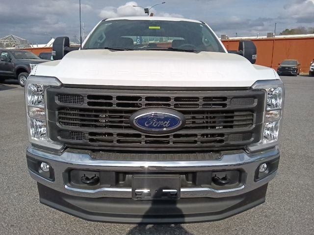 New 2026 Ford F250 XL w/ XL Chrome Package image 8