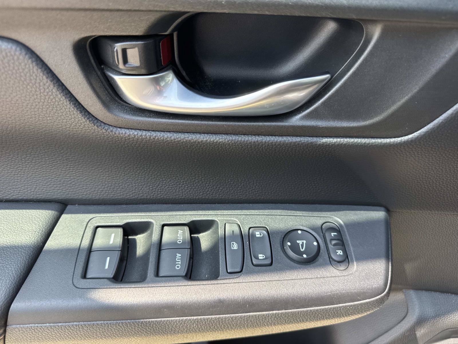 Used 2024 Honda CR-V EX image 20