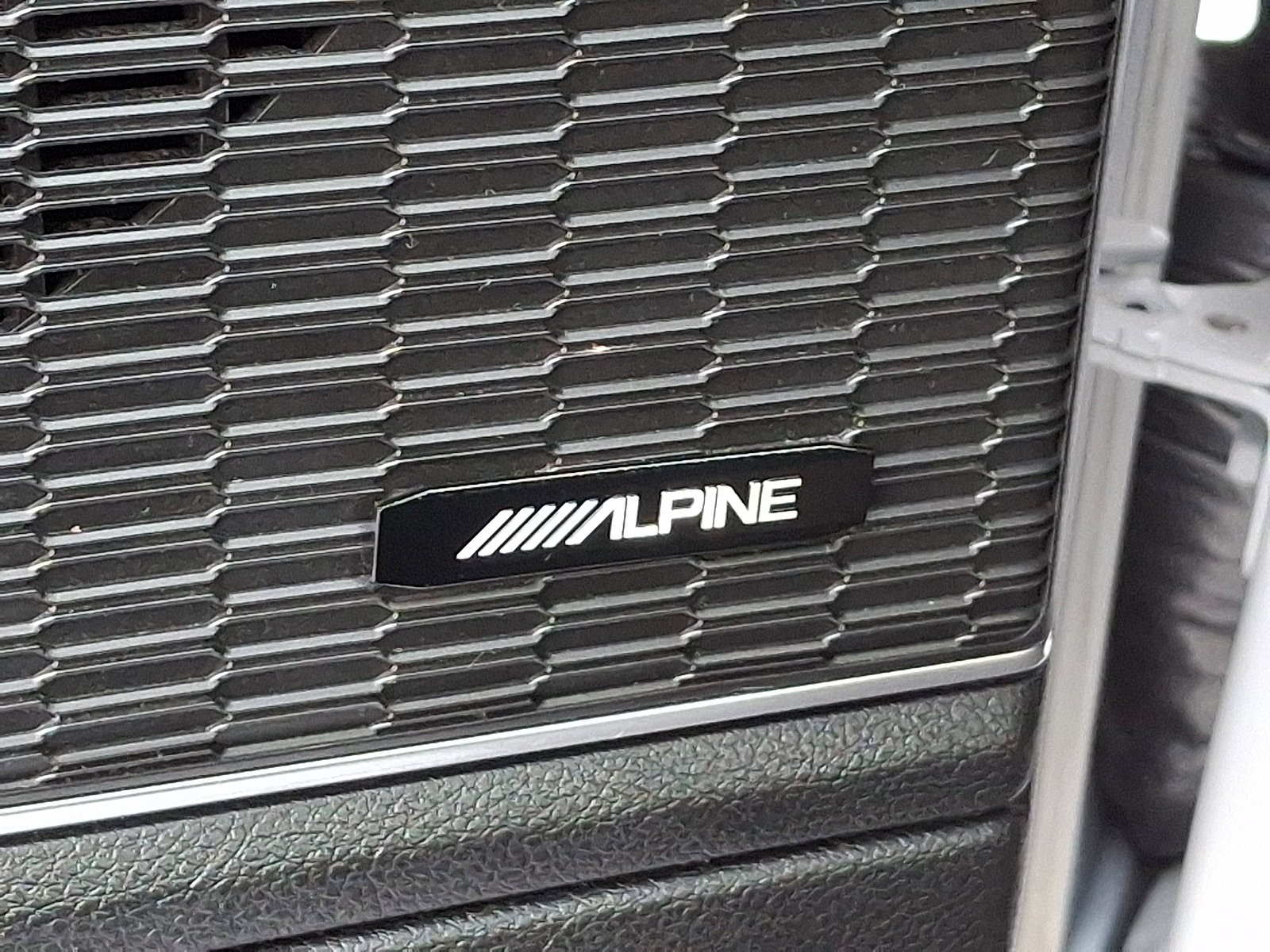 Used 2022 Jeep Grand Cherokee Trailhawk image 31