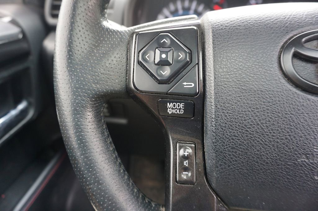 Used 2018 Toyota 4Runner TRD Off-Road Premium w/ Wilderness Package image 7