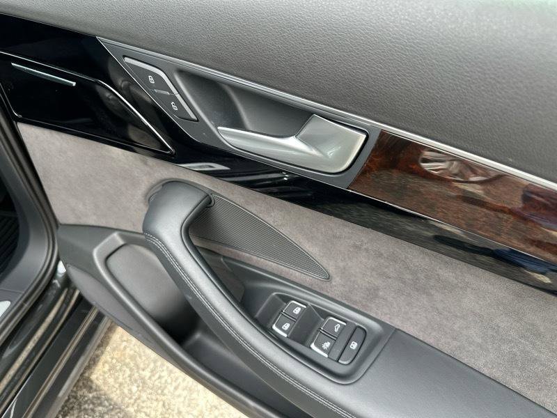 Used 2017 Audi A8 L 3.0T w/ Executive Package image 7