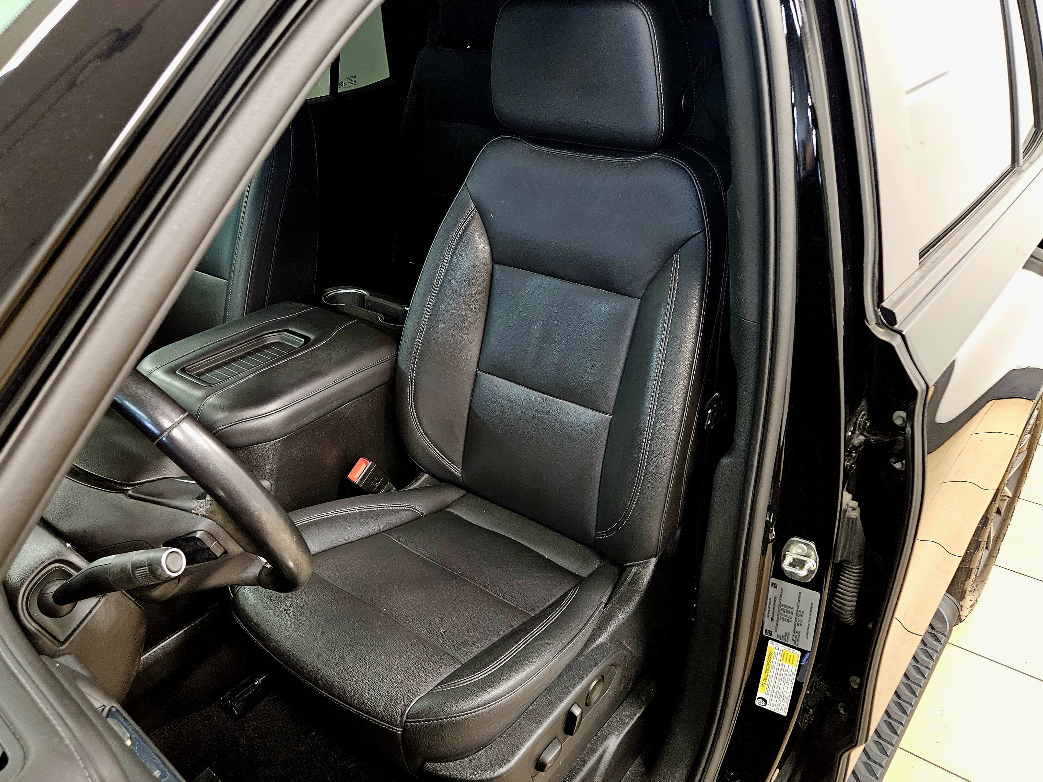 Used 2021 Chevrolet Tahoe Z71 AWD/4WD image 39