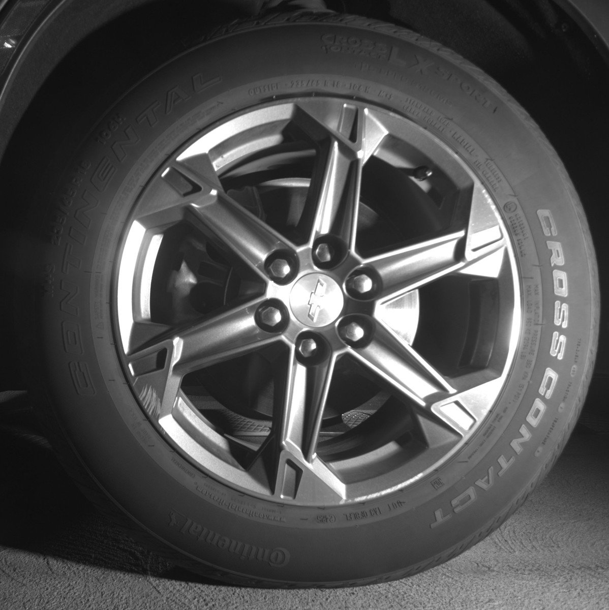 Used 2025 Chevrolet Blazer LT FWD image 12