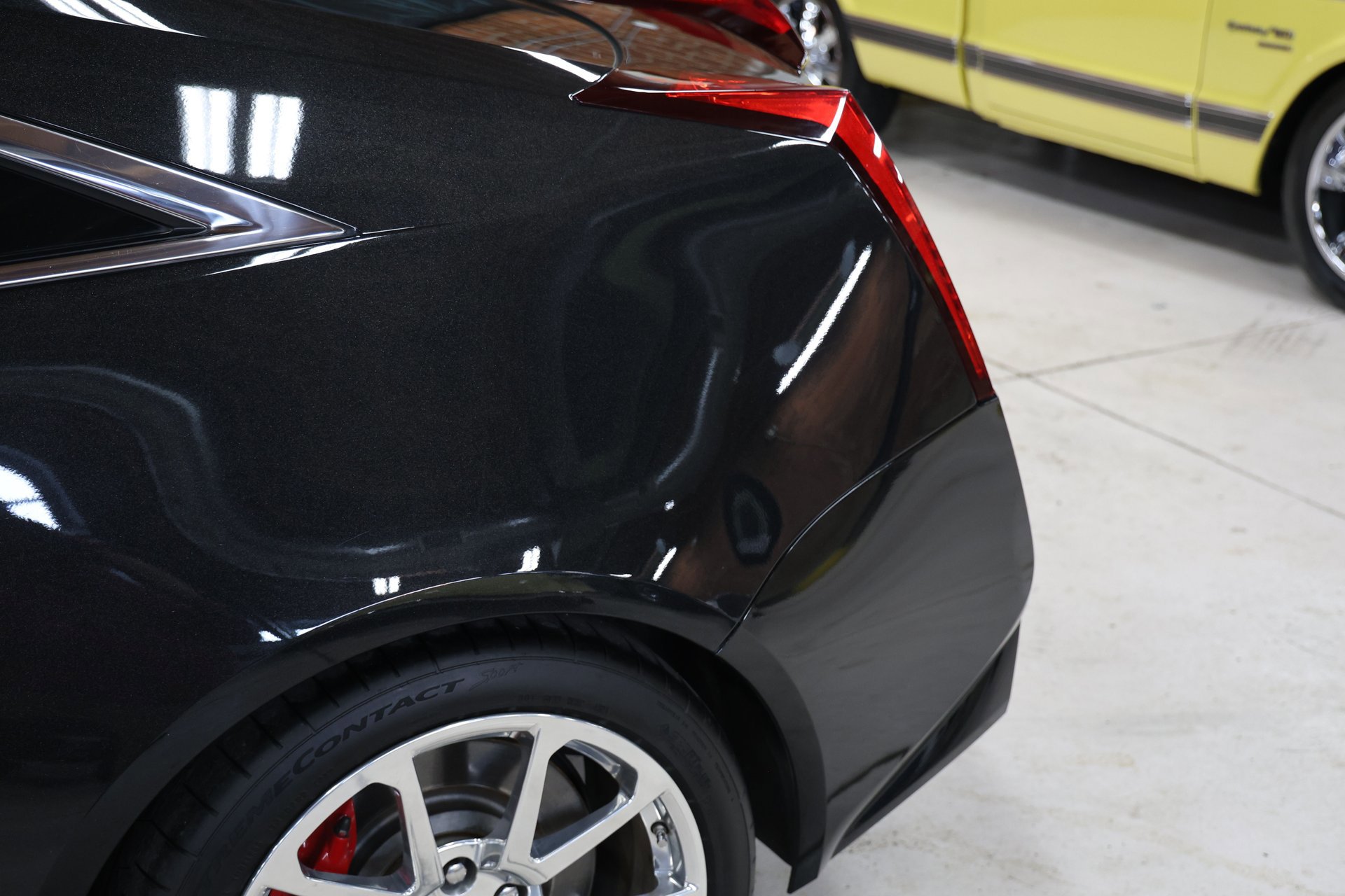 Used 2014 Cadillac CTS V w/ Wood Trim Package image 24