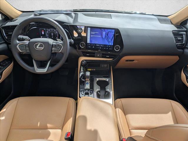 Used 2025 Lexus NX 250 FWD w/ Towing Package (2000 Lbs) image 18